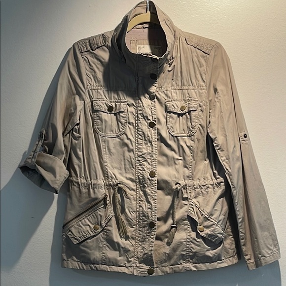 Royalty For Me Jackets & Blazers - Beige Utility Jacket by Royalty For Me Size Small